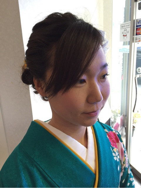 袴に似合うアップスタイル  髪型  着物に似合う髪型 ヘアスタイル