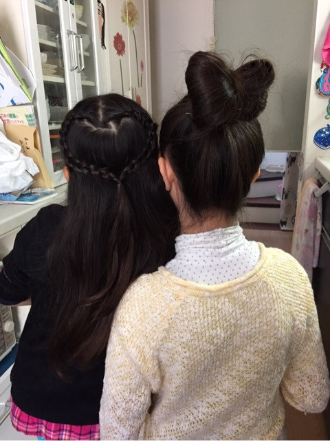 入学式アップスタイル 子供髪型 子供ヘアアレンジ 宝塚市山本のゆい美容室 姉妹のママブログ